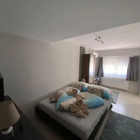 Karmen Apartmanhaz