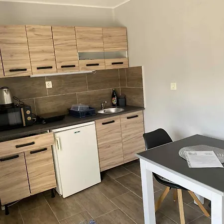 Karmen Apartmanhaz Apartment